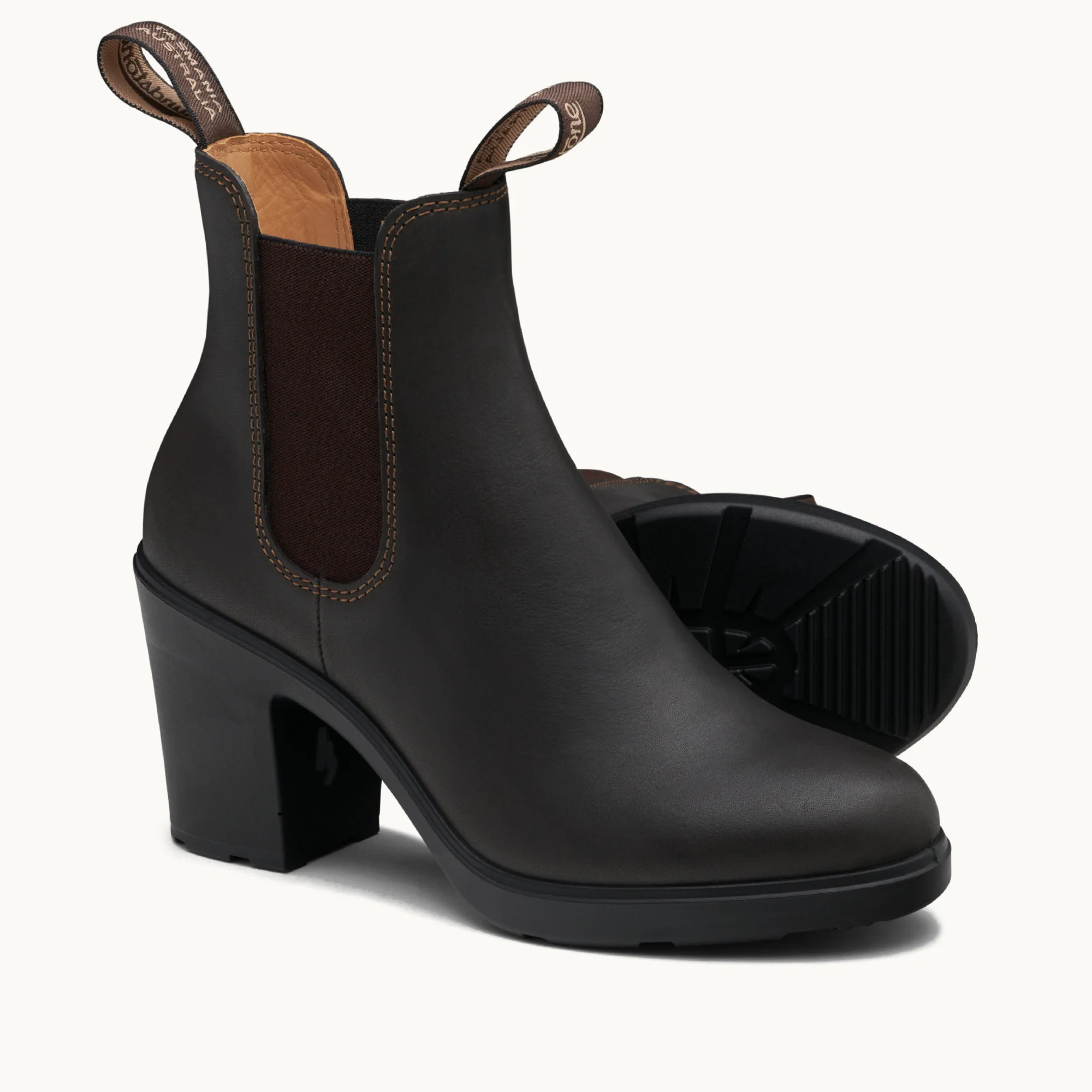 Women's Series #2366 - Image 4