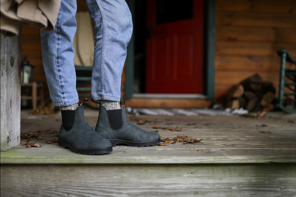 Women's Classics #587 - Image 14