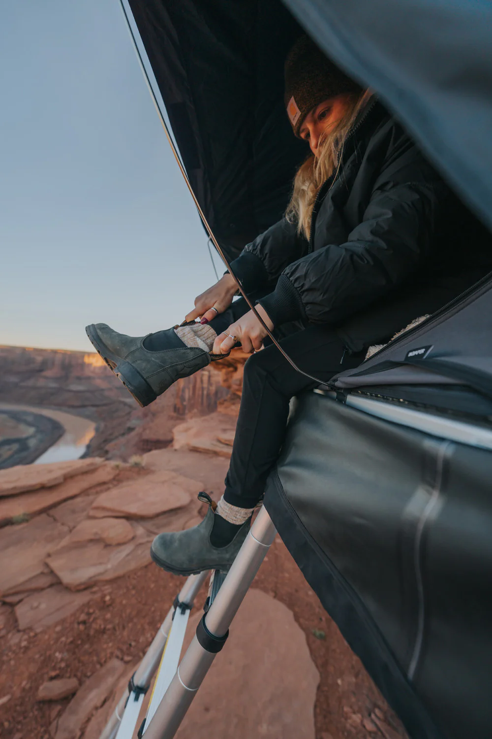 Women's Classics #587 - Image 15