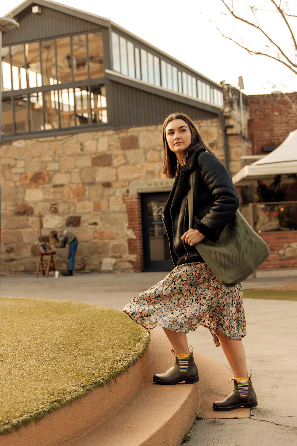 Women's Originals #1409 - Image 10