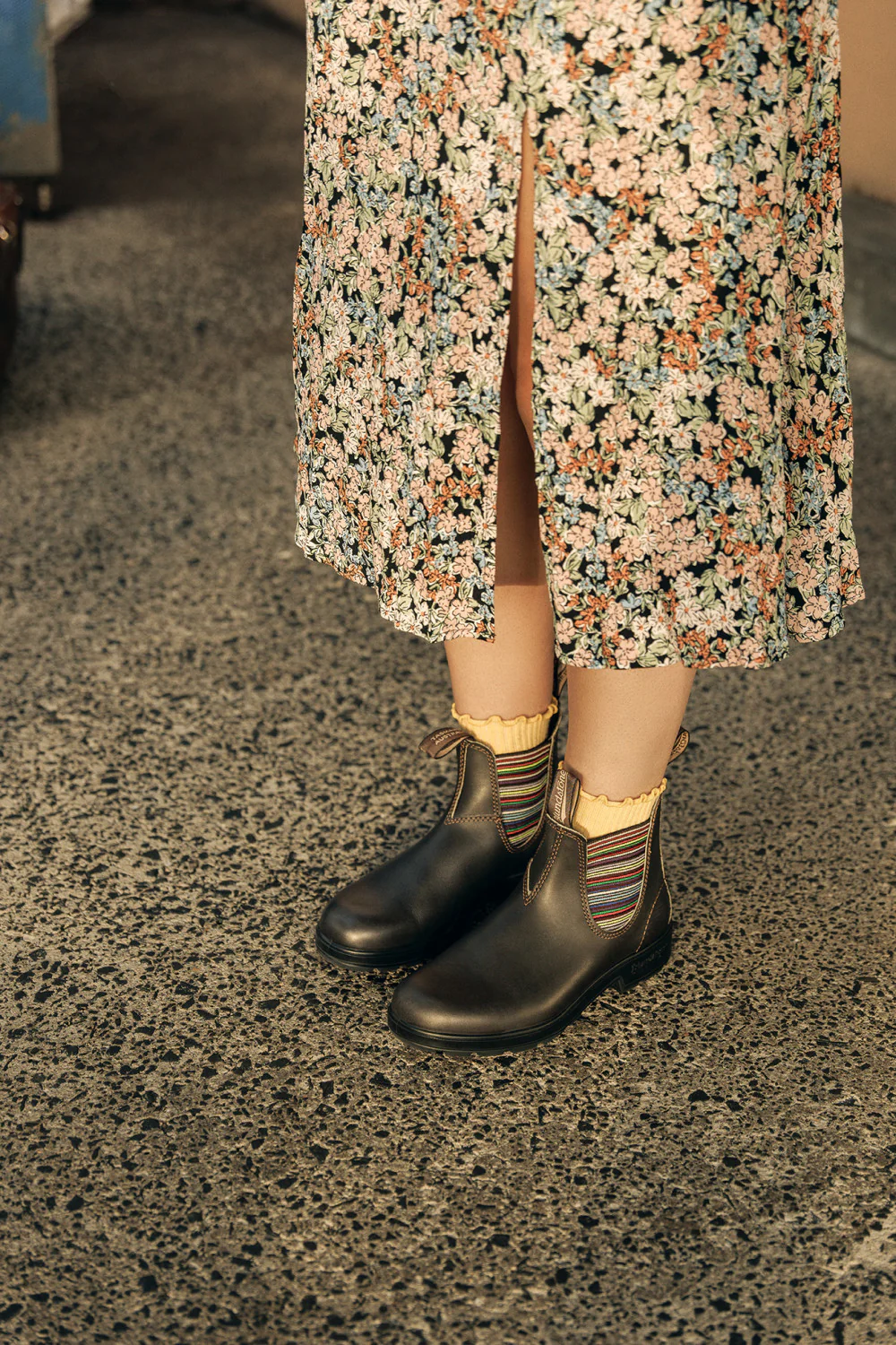 Women's Originals #1409 - Image 9