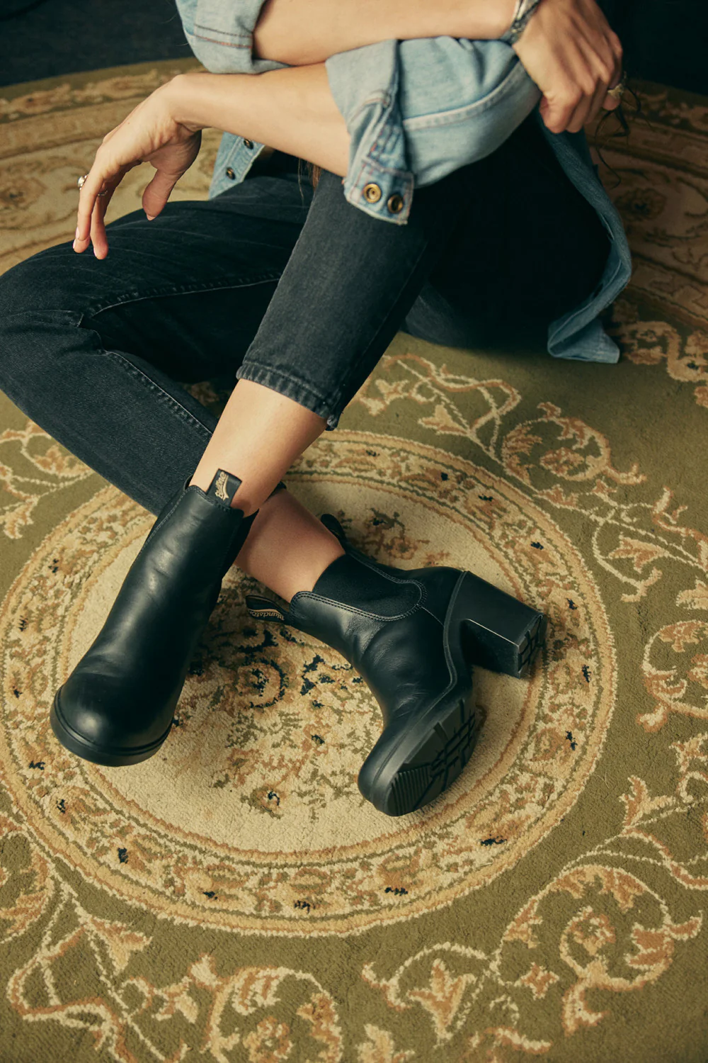 Women's Series #2365 - Image 8